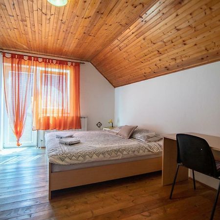 House Marijana Villa Smoljanac Exterior foto