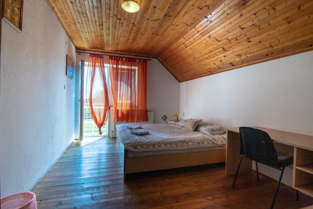 House Marijana Villa Smoljanac Exterior foto