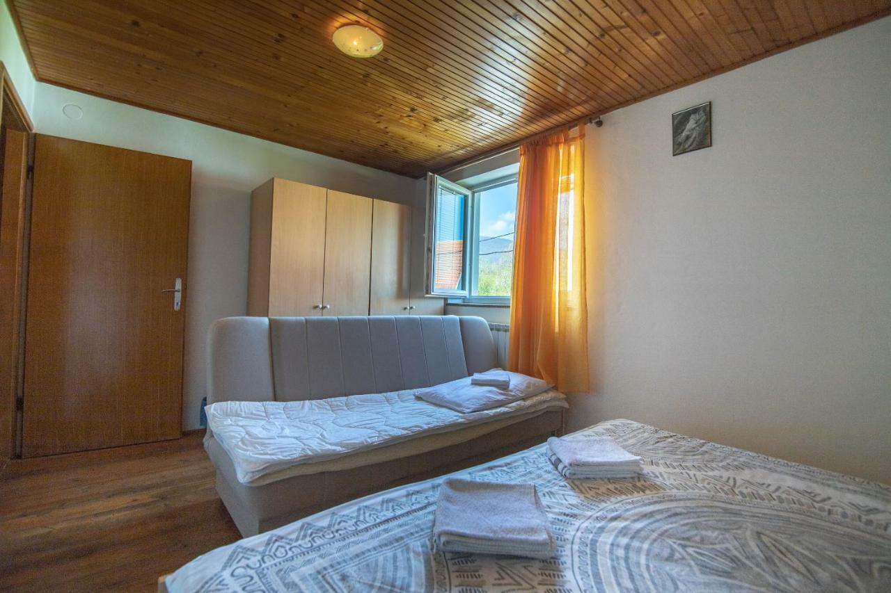 House Marijana Villa Smoljanac Exterior foto
