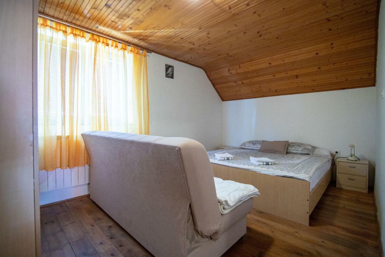 House Marijana Villa Smoljanac Exterior foto